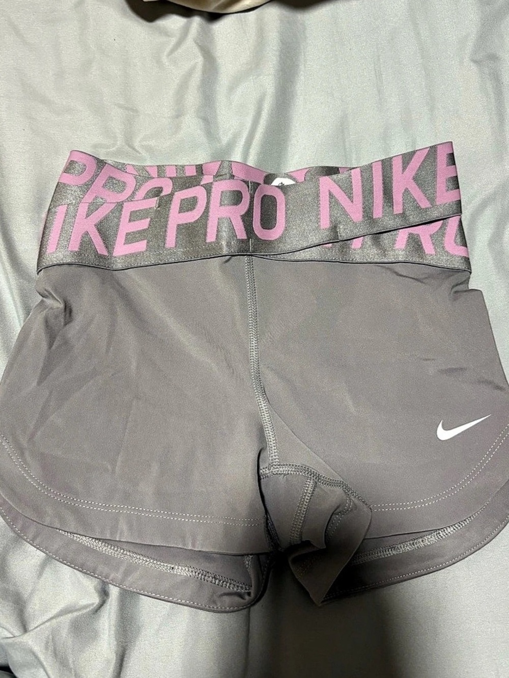 Nike Pro Dri-FIT Shorts Athletic Shorts in Gray & Pink Size XS